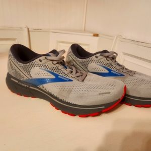 Brooks Ghost 14